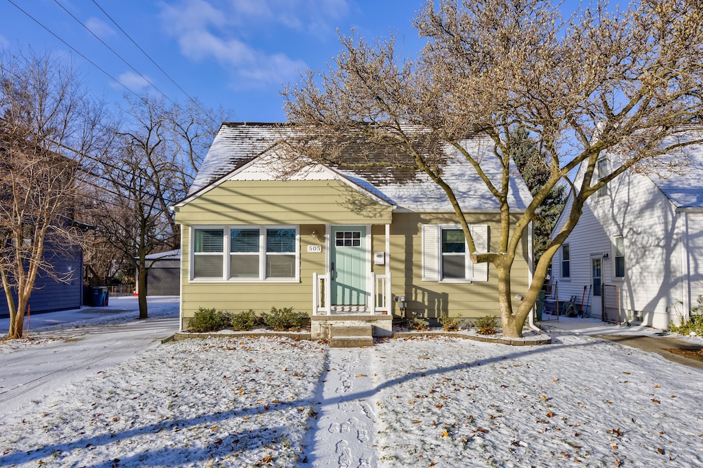 view of bungalow-style house