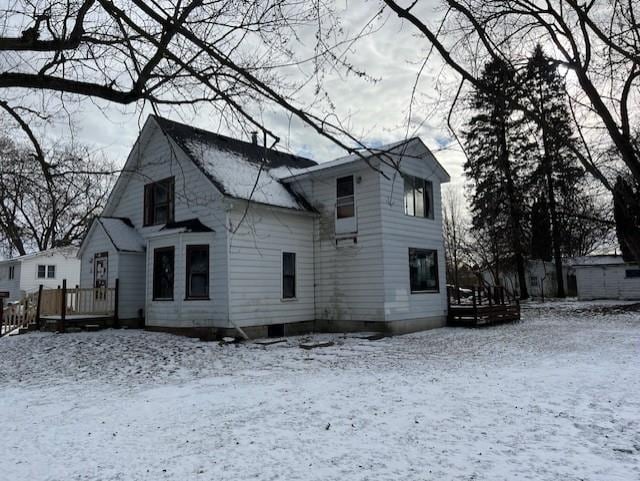 620 Cedar St, Breckenridge, MI 48615