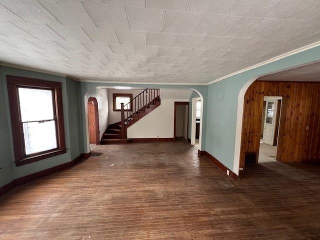 620 Cedar St, Breckenridge, MI 48615