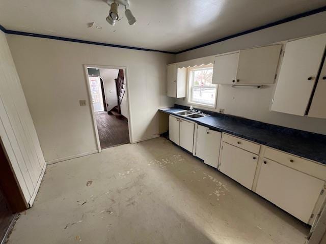 620 Cedar St, Breckenridge, MI 48615