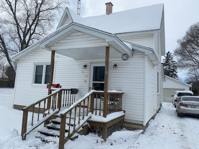 view of front of property