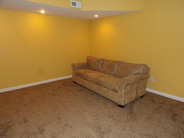 7335 Colony Dr, West Bloomfield, MI 48323 - living room featuring carpet floors