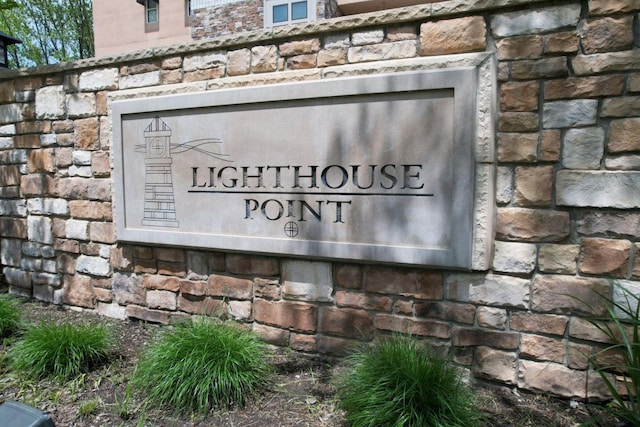 200 Lake St Unit 3B, Saint Joseph, MI 49085 - view of community sign