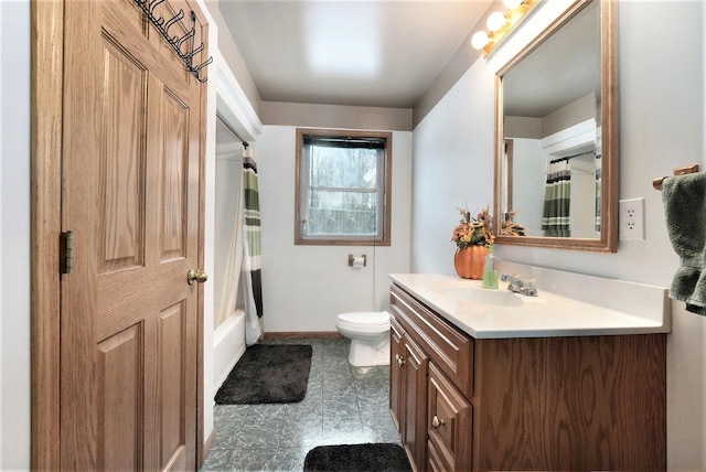 7580 River Rd, Evart, MI 49631 - bathroom featuring vanity, toilet, baseboards, and shower / bathtub combination with curtain