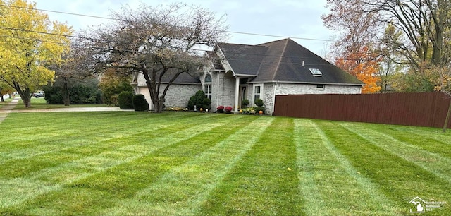 26926 Reaume, Trenton, MI 48183 - view of front of property featuring stone siding