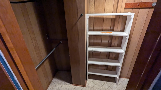 2521 Hillside Dr NW, Grand Rapids, MI 49544 - view of closet