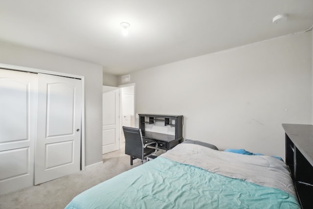 2785 Tulip Way, Commerce Twp, MI 48382 - bedroom with carpet floors and a closet