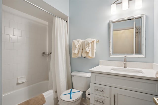 full bathroom with shower / bath combination with curtain, vanity, and toilet