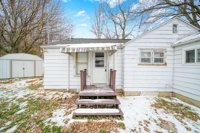 exterior space featuring a storage shed