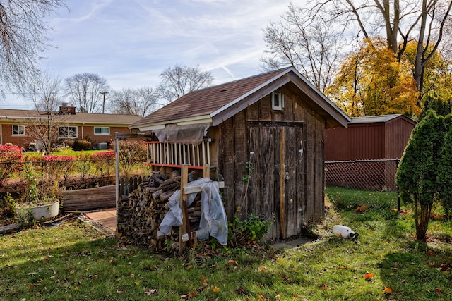 view of outbuilding