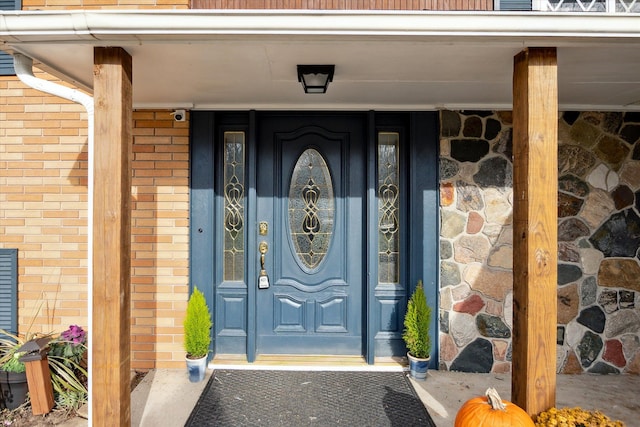 view of property entrance