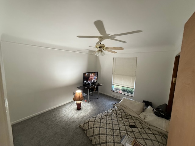 unfurnished bedroom with carpet flooring and ceiling fan