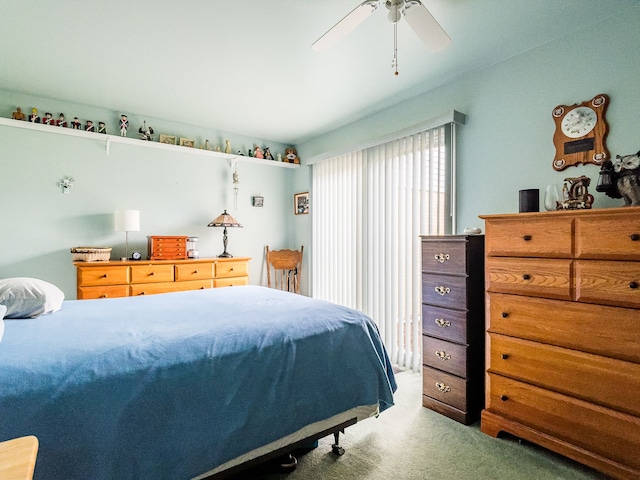 bedroom featuring carpet floors and ceiling fan