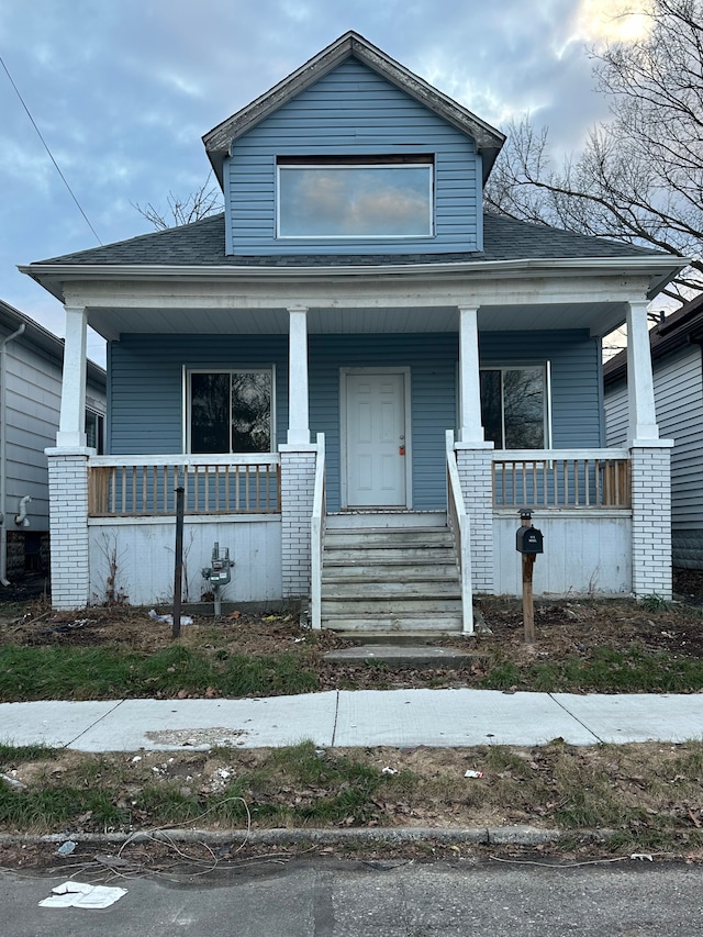 bungalow with a porch