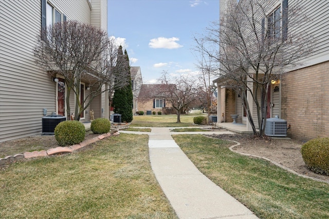 view of community featuring a yard