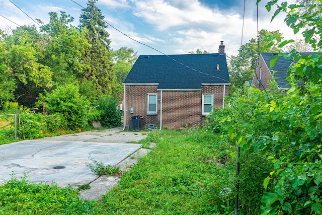 view of rear view of house