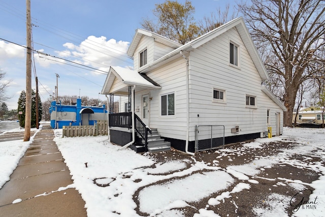 view of front of home