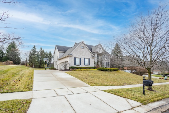 view of front of house with a front yard