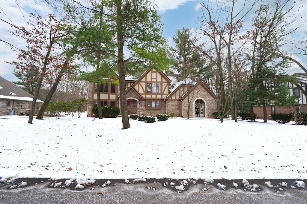 view of front of house