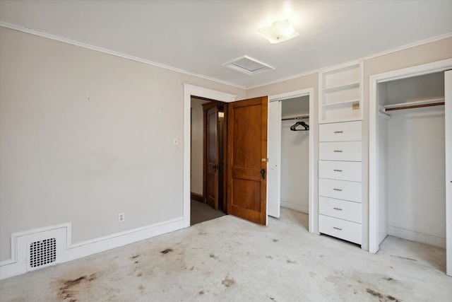 unfurnished bedroom featuring ornamental molding and light carpet