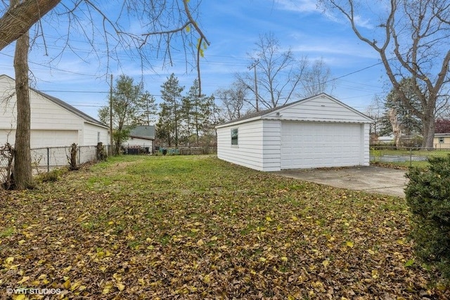 exterior space with a lawn