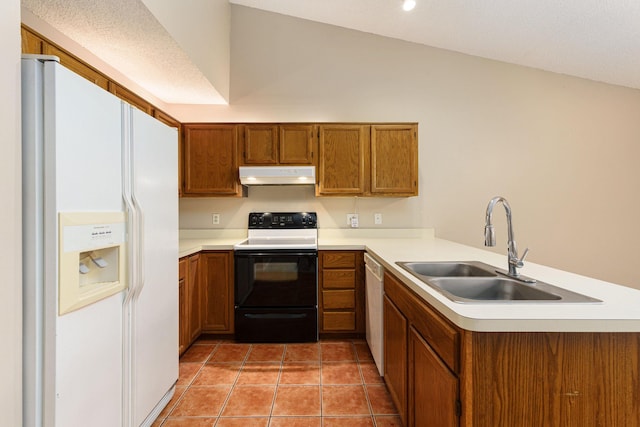 kitchen featuring kitchen peninsula, white appliances, vaulted ceiling, and sink