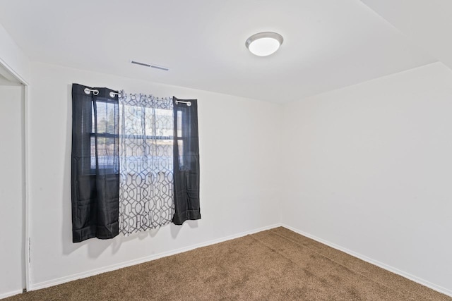 6058 Meadowwood Ln, Grand Blanc, MI 48439 - empty room with carpet