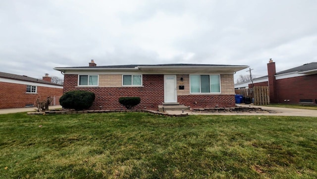 view of front of house with a front yard