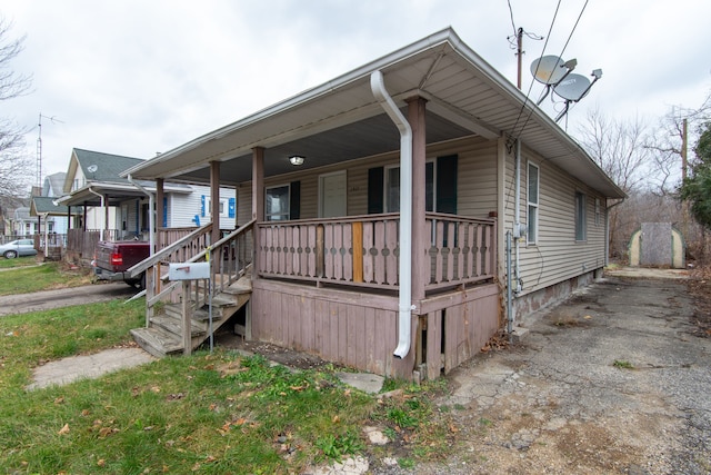 view of front of home with a porch