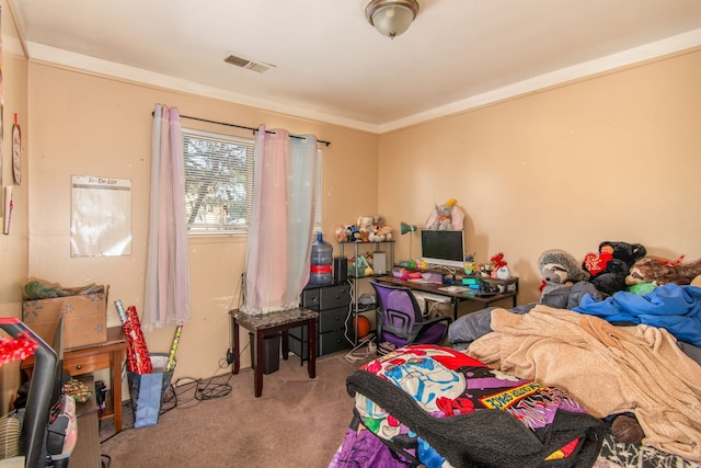 bedroom featuring carpet flooring