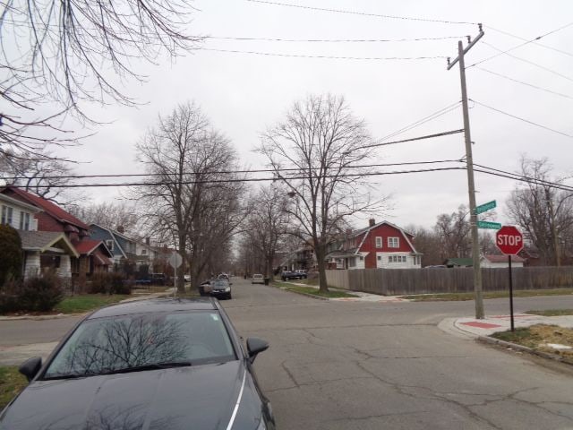 10011 Belleterre St, Detroit, MI 48204 - photo 24