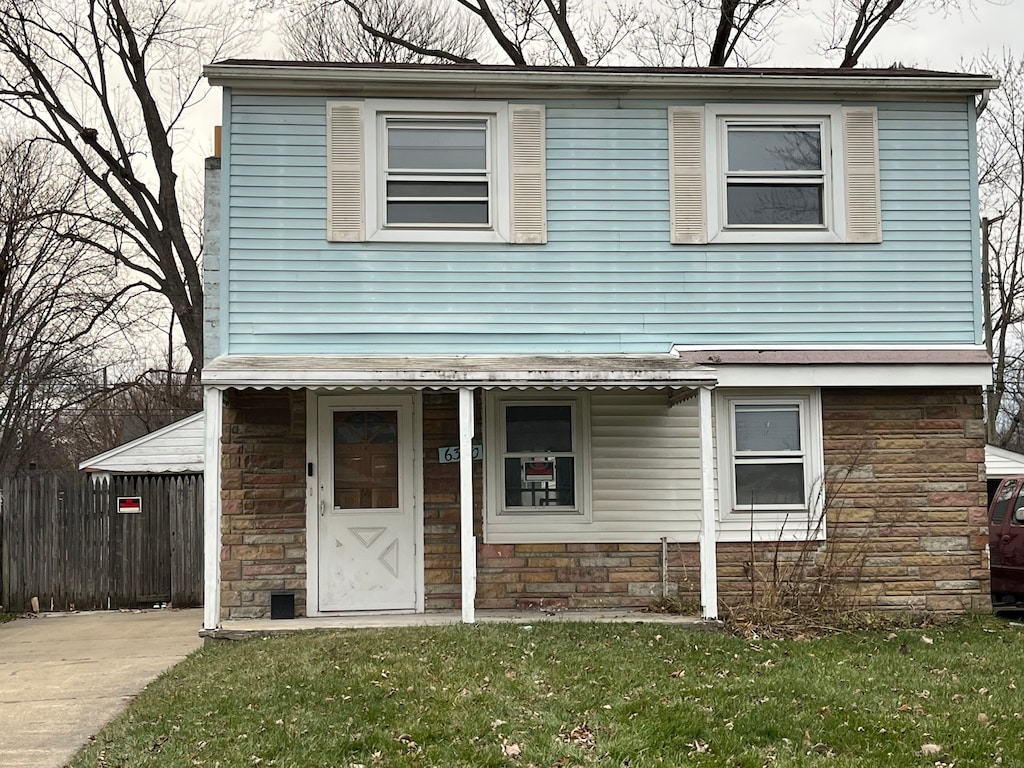 front of property with a front yard