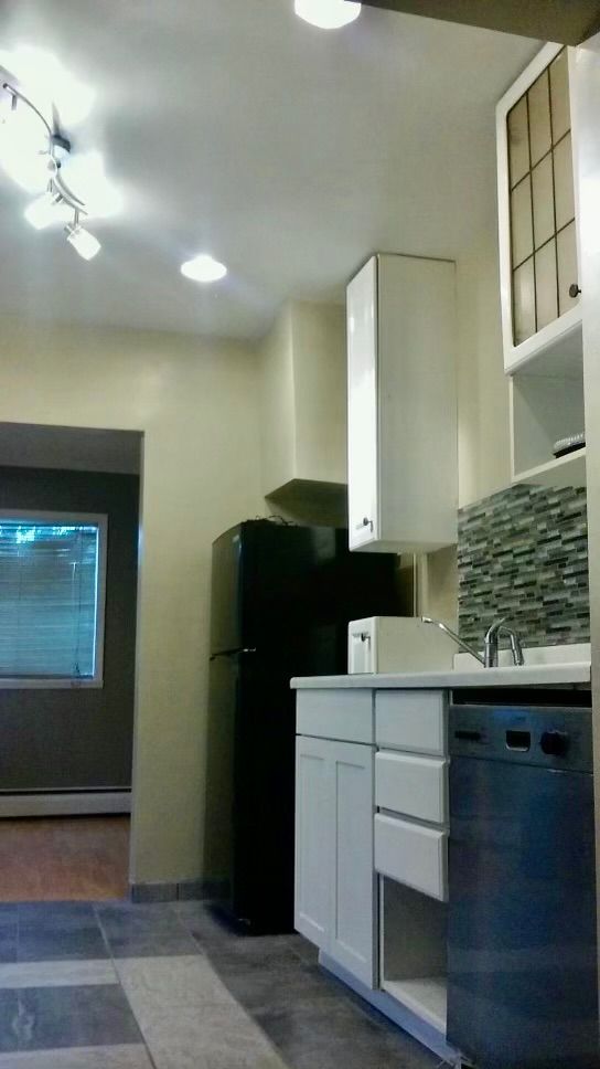 5522 Ashley St, Grosse Pointe, MI 48236 - photo 14