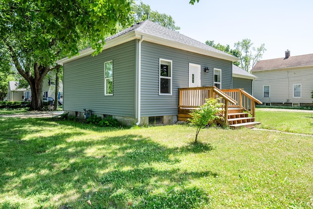 308 N Elm St, Three Oaks, MI 49128 - photo 2