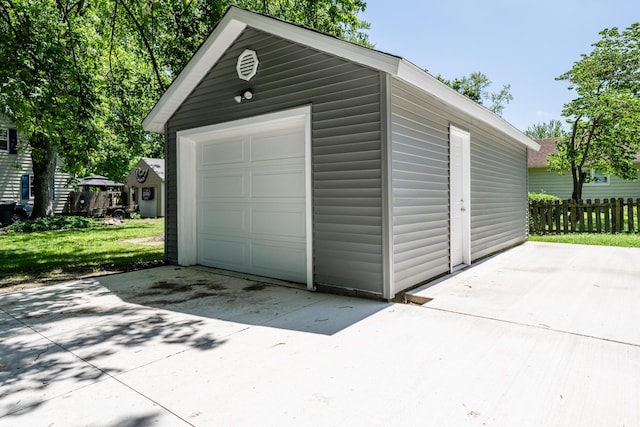 308 N Elm St, Three Oaks, MI 49128 - photo 21