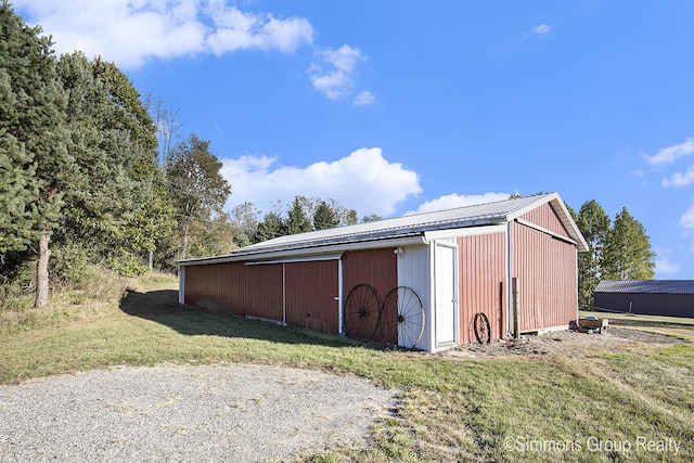 view of outbuilding