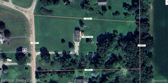 10040 Old Farm Trl, Davisburg, MI 48350 - aerial view of property's location with property boundaries highlighted