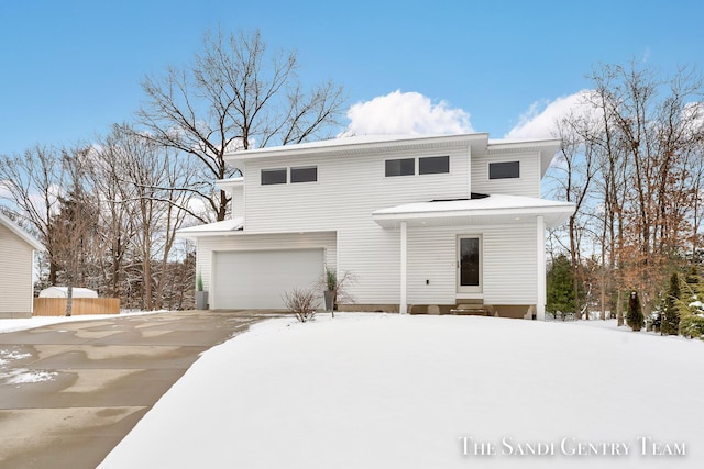 view of front facade with a garage