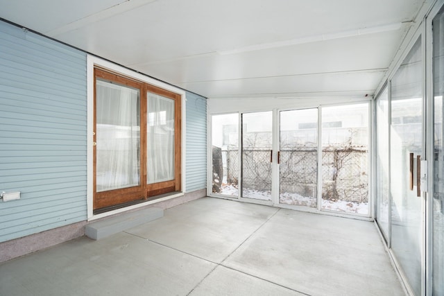 view of unfurnished sunroom