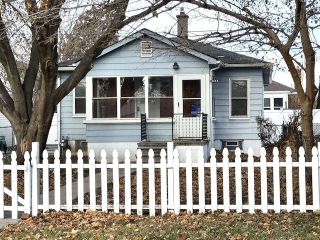 view of front of property