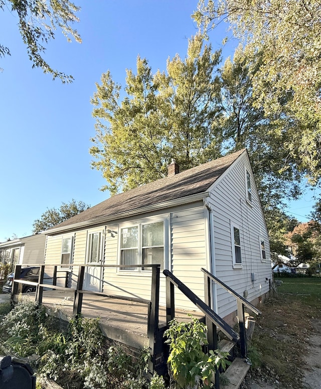 view of home's exterior