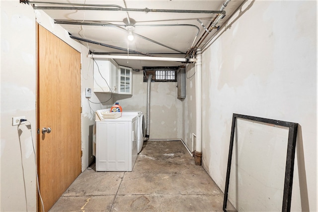 laundry area featuring washing machine and dryer