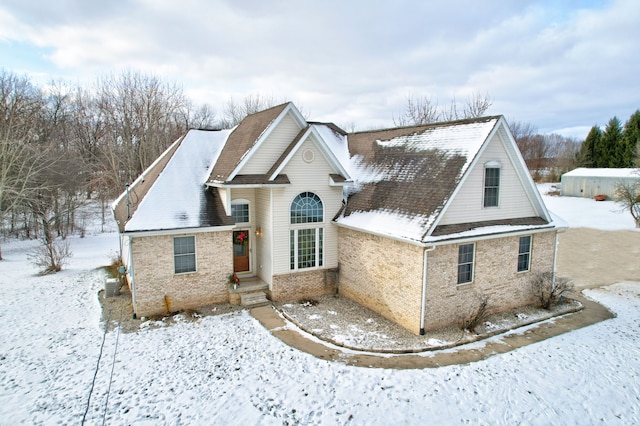 view of front property