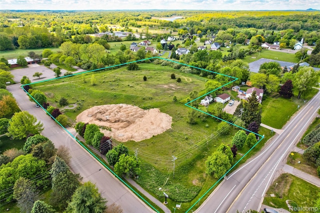 12750 Fountain Sq, Davisburg, MI 48350