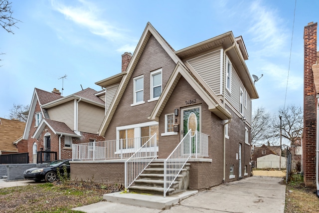 view of front of house