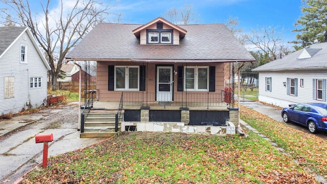 bungalow featuring covered porch