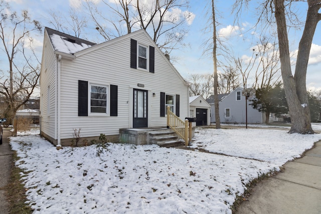 view of front of property