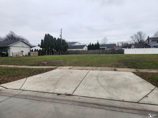 1306 John L Dr, Monroe, MI 48162