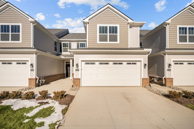 view of front facade with a garage