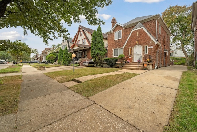 view of front of home with a front yard